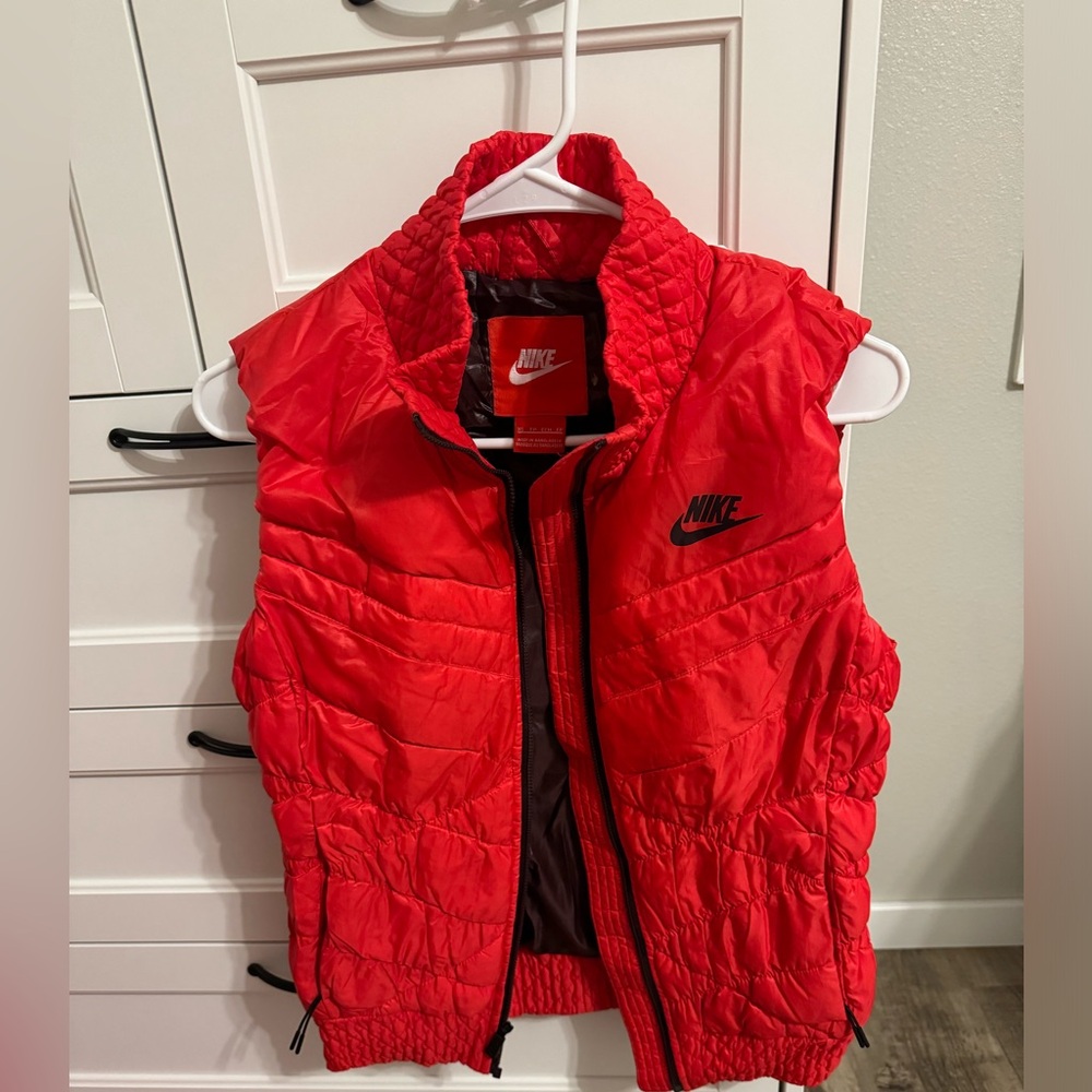 Nike Red/Orange Puffer vest